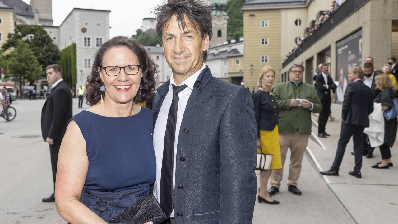 Landesrätin Daniela Gutschi mit ihrem Mann Johann Gutschi.  