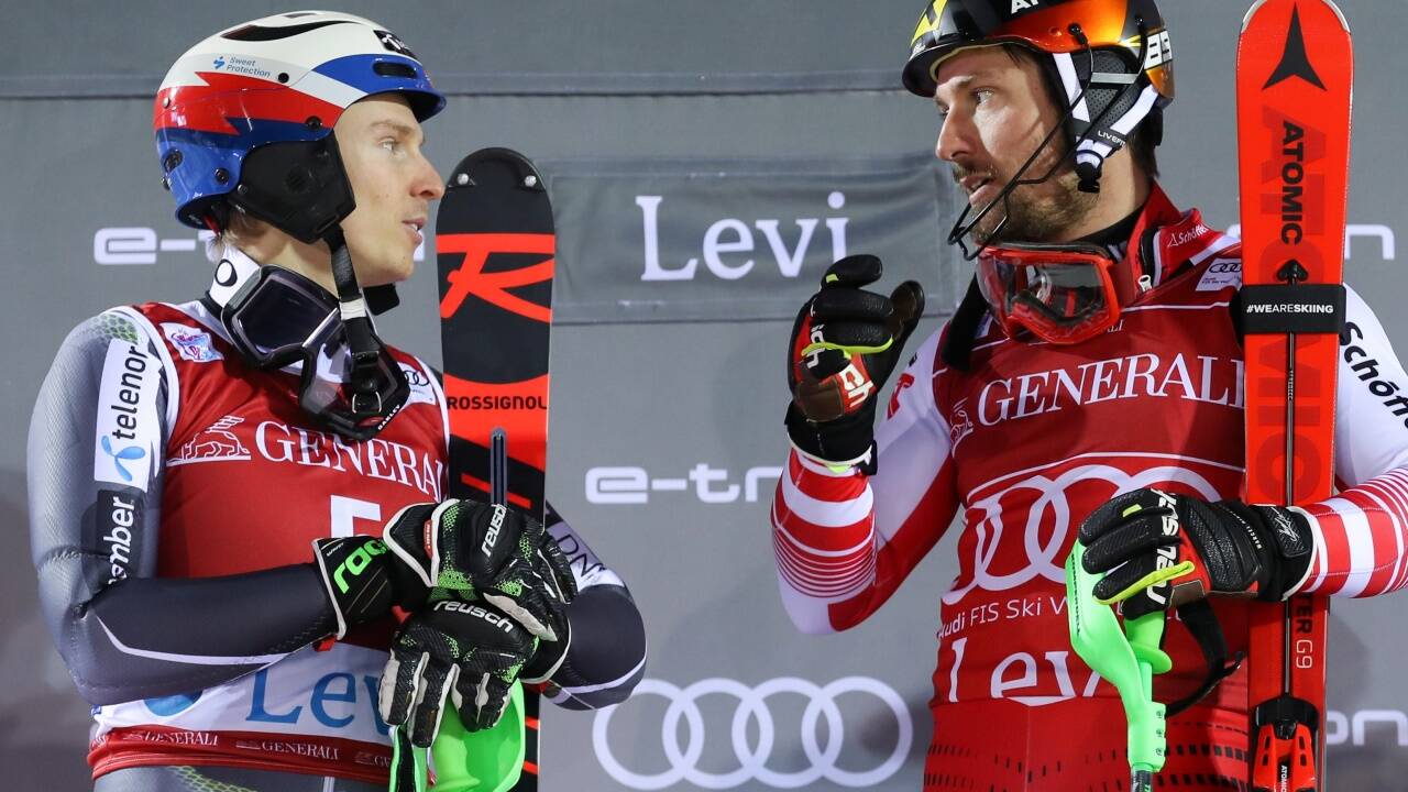 „Schau, so wenig hat gefehlt“, scheint Marcel Hirscher (r.) Henrik Kristoffersen zu zeigen. Doch das könnte sich jetzt ändern. „Schau, so wenig hat gefehlt“, scheint Marcel Hirscher (r.) Henrik Kristoffersen zu zeigen. Doch das könnte sich jetzt ändern.
