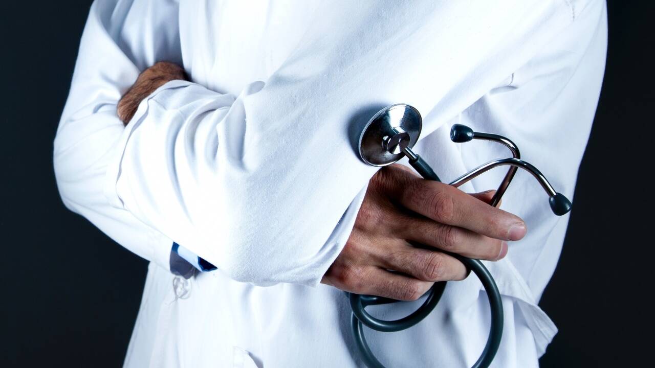 Im Westen wird bei Medizinerinnen und Medizinern auf die Recruiting-Tube gedrückt. Im Westen wird bei Medizinerinnen und Medizinern auf die Recruiting-Tube gedrückt.