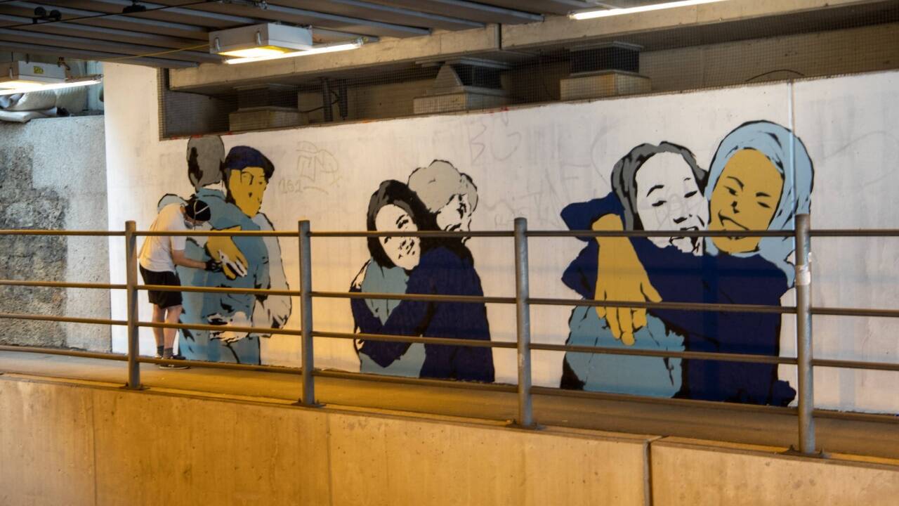 In der Salzburger Gaswerkgasse kann die Street-Art-Kunst bewundert werden. 