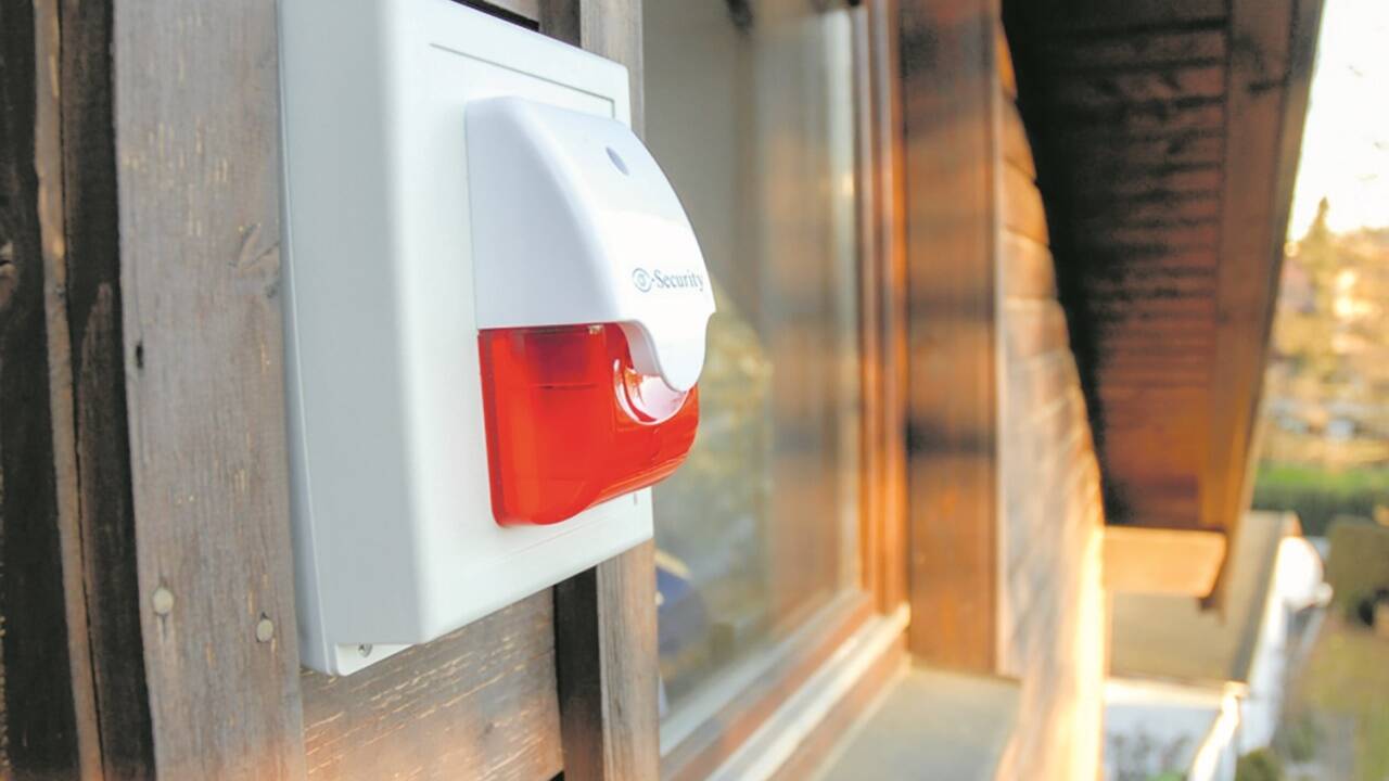 Die Außensirene einer Alarmanlage hat abschreckende Wirkung. Die Außensirene einer Alarmanlage hat abschreckende Wirkung.