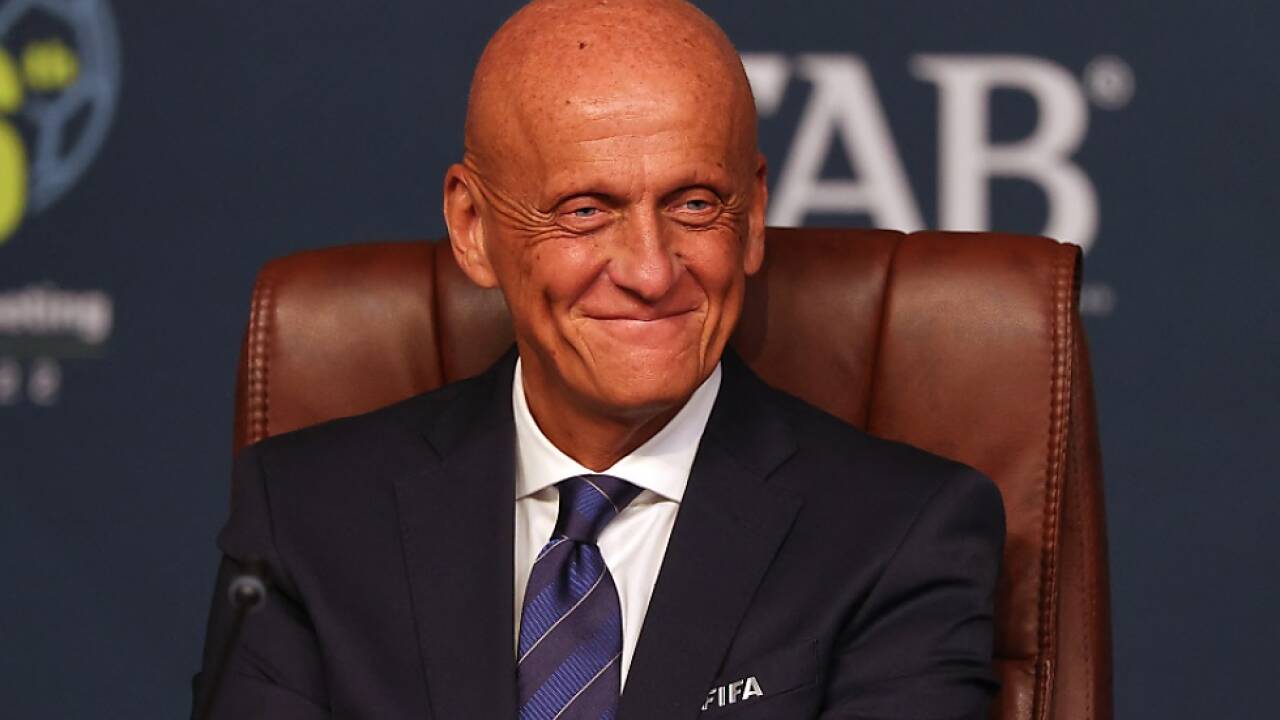 Collina setzt sich für halbautomatische Abseitstechnik ein 