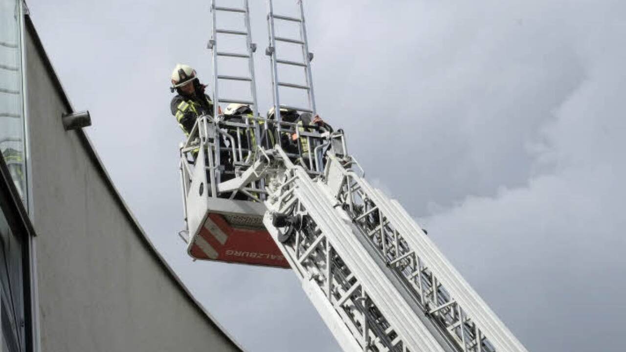 Großeinsatz in Salzburg-Lehen.Großeinsatz in Salzburg-Lehen. 
