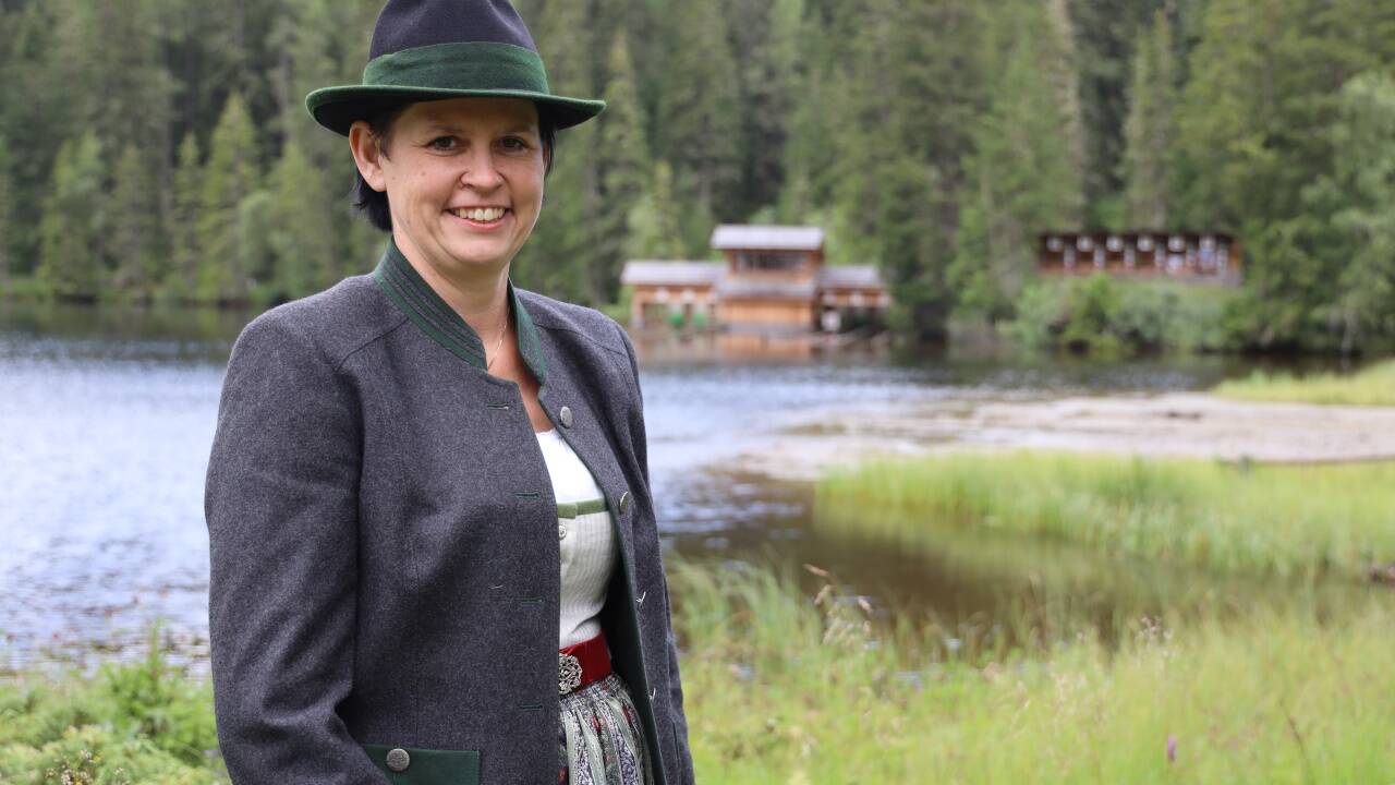 Sandra Etschbacher am Prebersee. Sandra Etschbacher am Prebersee.