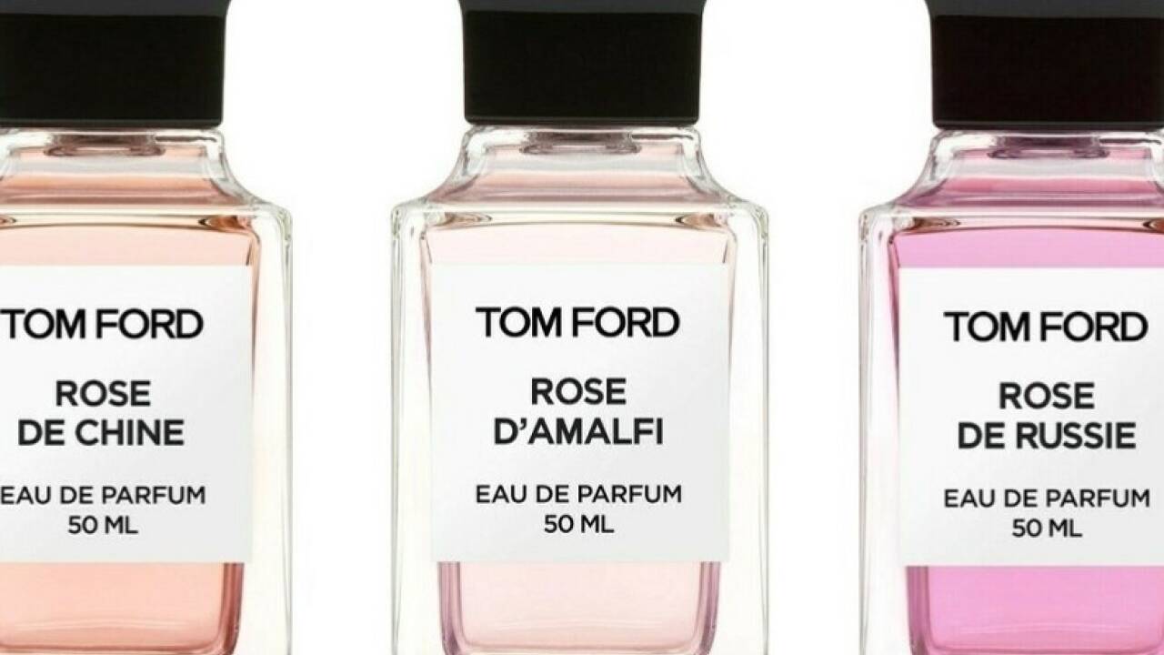 Tom Ford gewinnt mit „Rose de Chine“, „Rose d’Amalfi“ und „Rose De Russie“ der Königin der Blumen neue, unerwartete Facetten ab. 