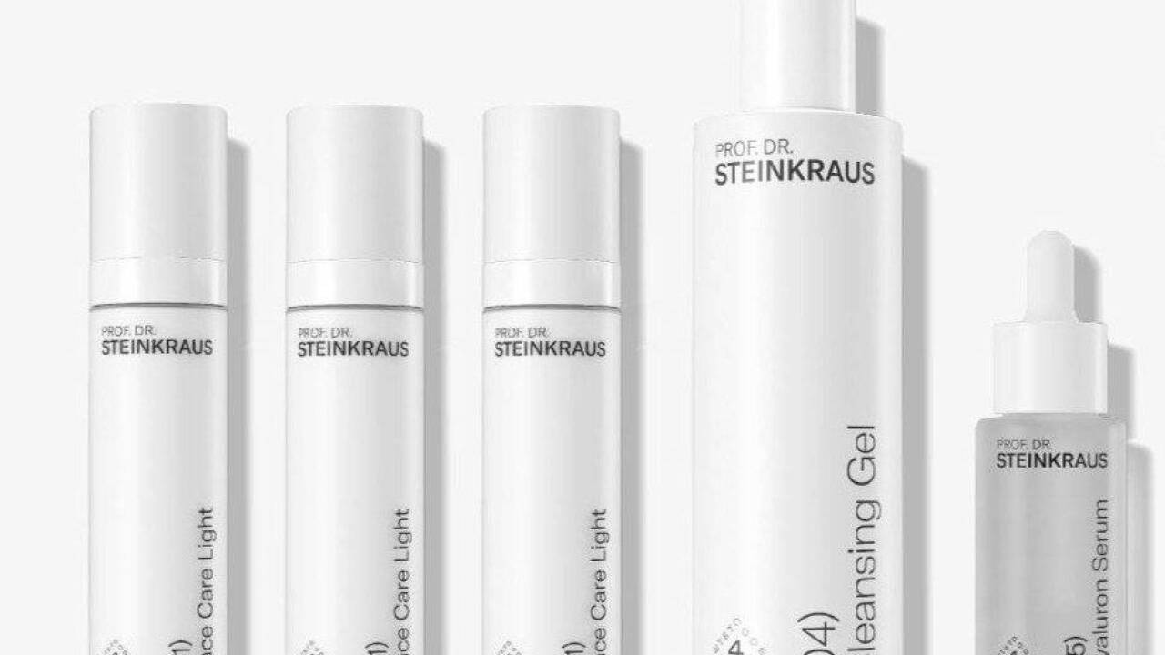 „TetCode4“ (exklusiv bei Kussmund, www.kussmund.wien) nennt der Dermatologe Volker Steinkraus seine neue Pflegelinie. Wirkstoffe aus vier Kategorien (Vitamine, Niacin, Botanicals, Biomimetika) arbeiten an der Verbesserung der Hautstruktur.  „TetCode4“ (exklusiv bei Kussmund, www.kussmund.wien) nennt der Dermatologe Volker Steinkraus seine neue Pflegelinie. Wirkstoffe aus vier Kategorien (Vitamine, Niacin, Botanicals, Biomimetika) arbeiten an der Verbesserung der Hautstruktur.