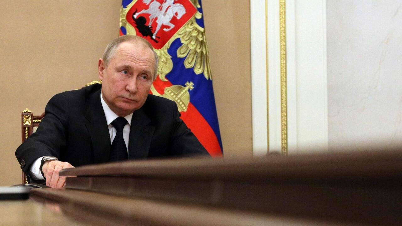 Der russische Alleinherrscher flieg nach Teheran.  