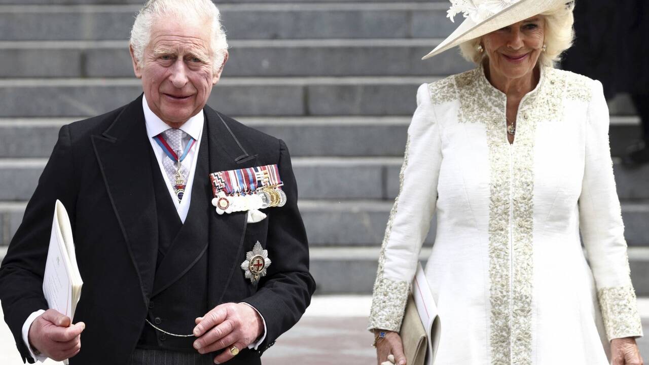 Herzogin Camilla mit ihrem Ehemann Prinz Charles bei den Feierlichkeiten zum Platin-Jubiläum von Königin Elizabeth II.  