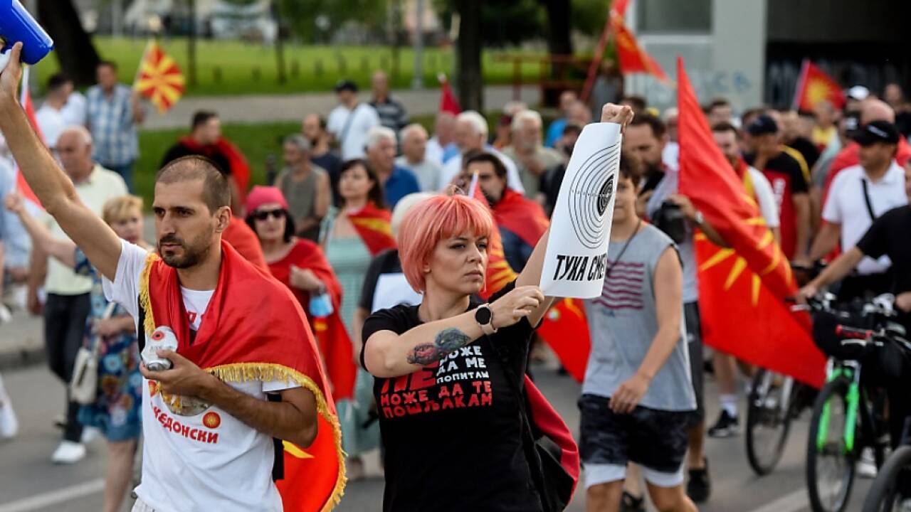 Proteste gegen Annahme von EU-Kompromiss in Skopje 