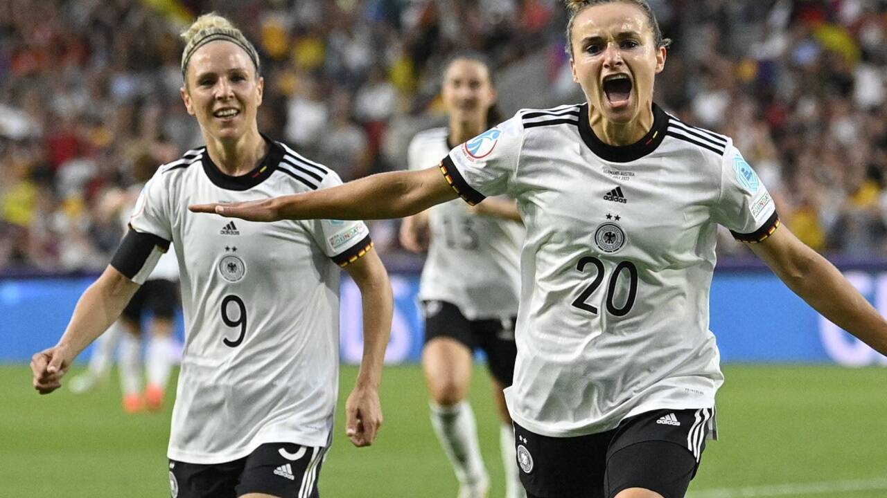 Lina Magull (rechts) traf für das DFB-Team.  Lina Magull (rechts) traf für das DFB-Team.