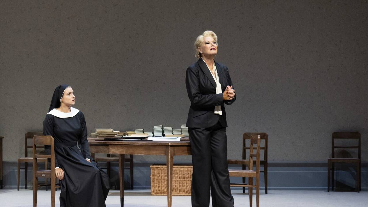 Il trittico 2022: Asmik Grigorian (Suor Angelica), Karita Mattila (La Zia Principessa). 
