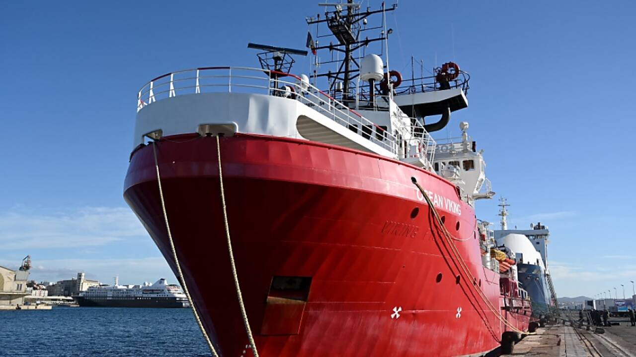Rettungsschiff 'Ocean Viking' der NGO SOS Mediterranee 