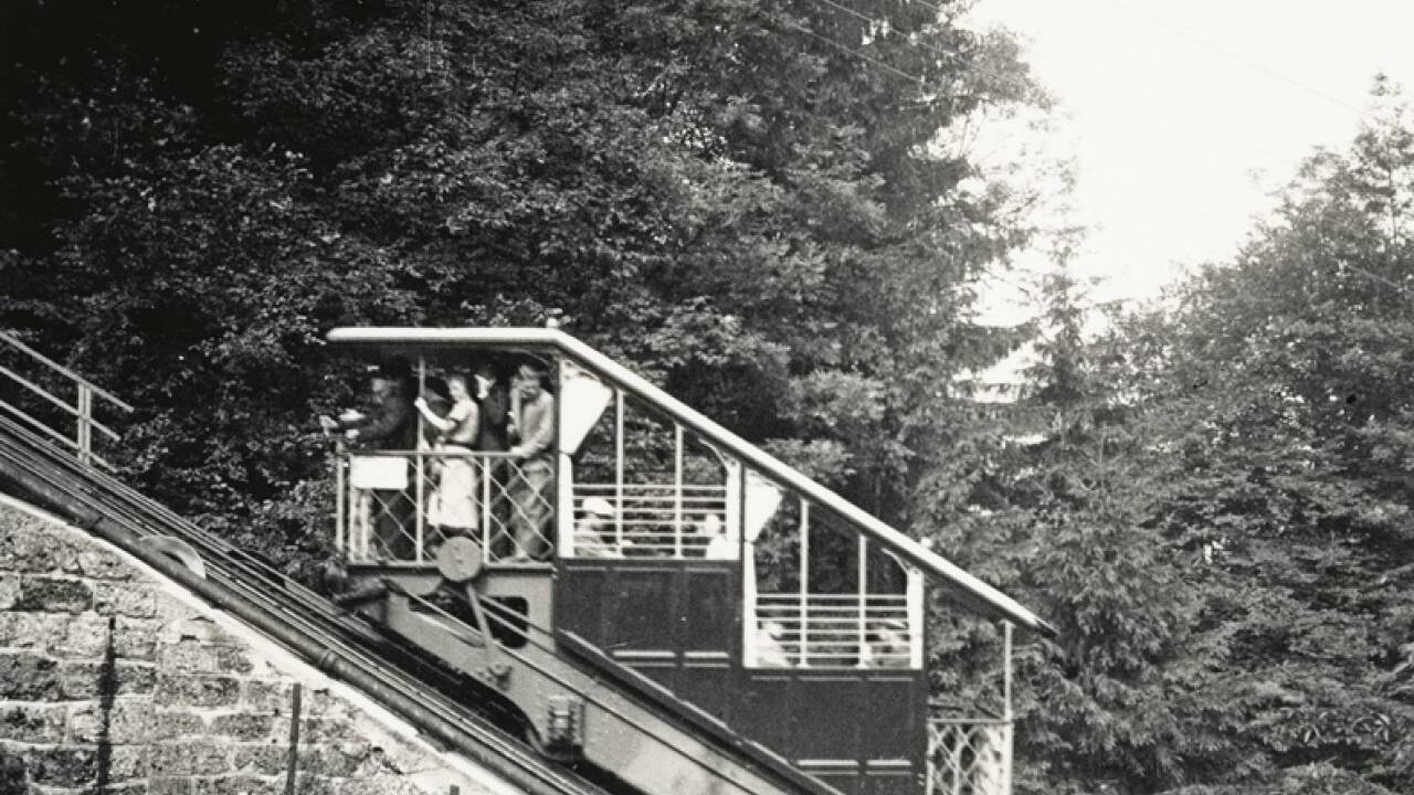 Die Festungsbahn in den 1940er-Jahren . 