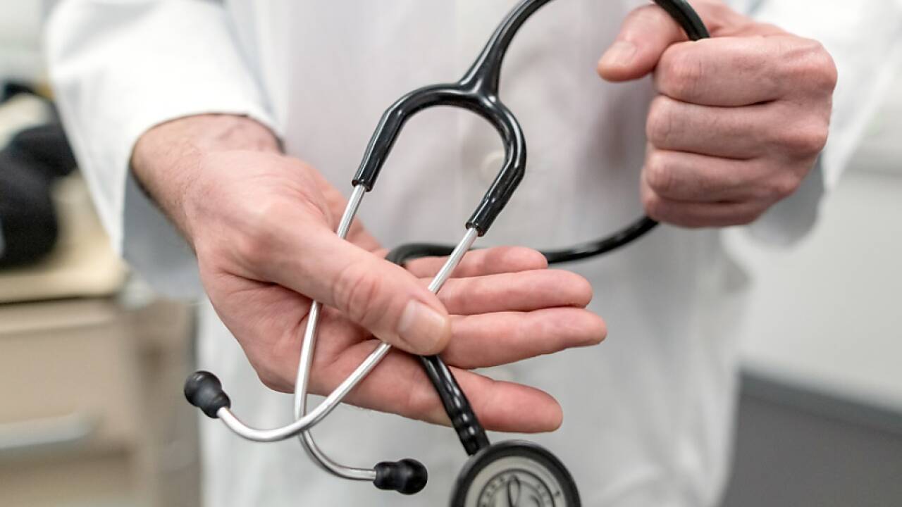 Nur mit Corona spart man sich für Krankenstand den Weg in die Praxis 