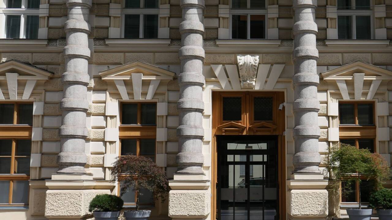 Blick auf die prächtige Fassade des Hauses.  