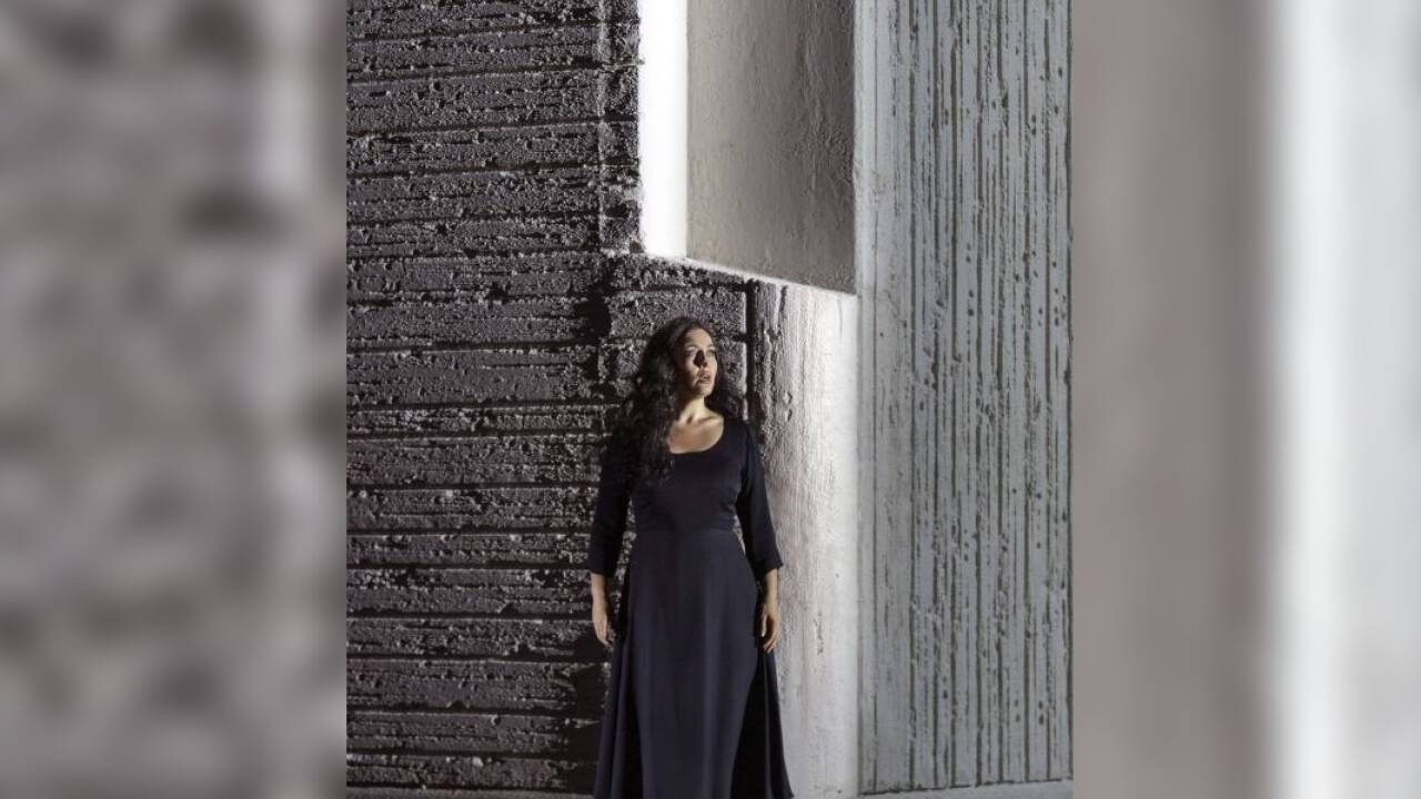 Elena Stikhina (Aida) 