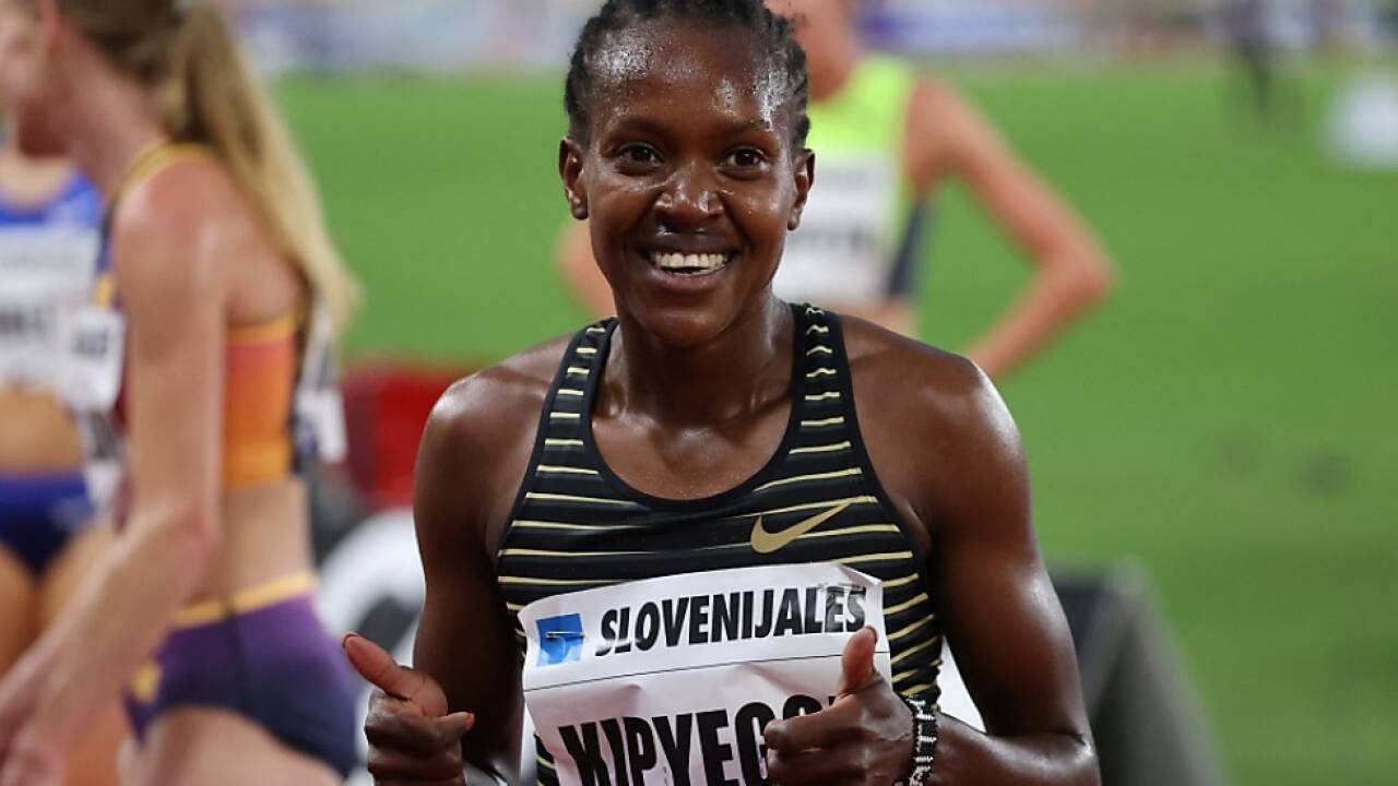 Kipyegon zeigt in Monaco ihr Siegerlächeln 