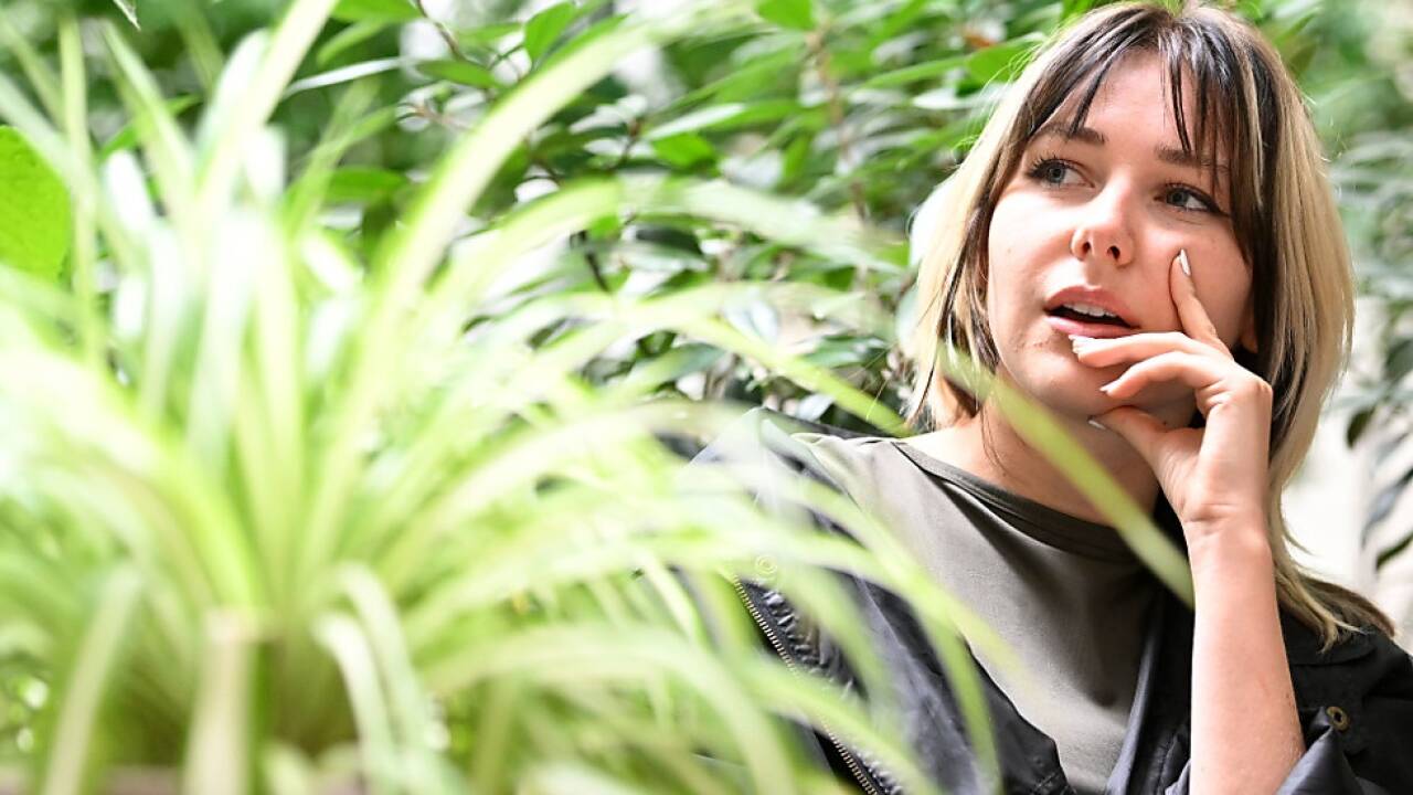 Sophia Blenda liefert ein ernstes Solodebüt ab 