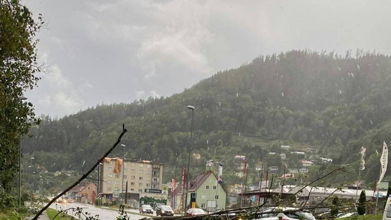 Das Unwetter zog innerhalb kürzester Zeit auf.  