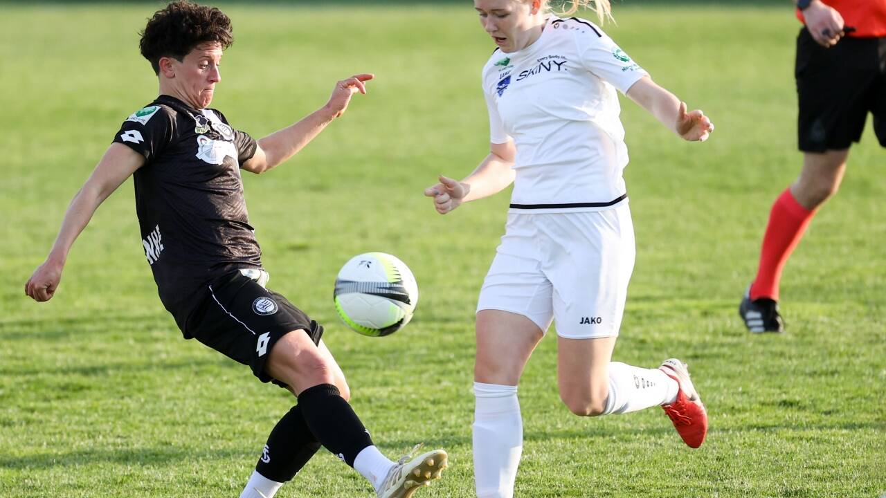 Emma Remich (r.) belebt die Bergheimer Offensive.  