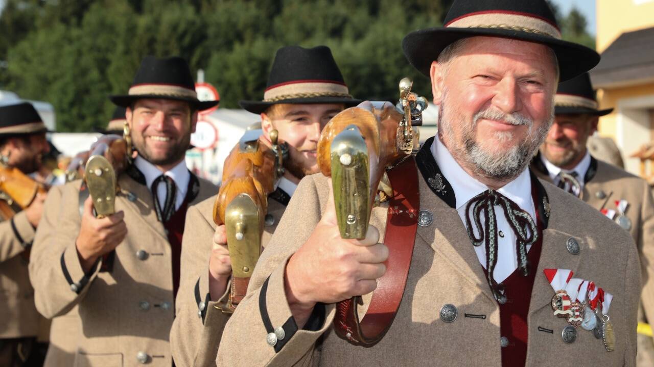 Auch die Prangerstutzenschützen Elixhausen rücken am Sonntag nach Mühldorf aus.  
