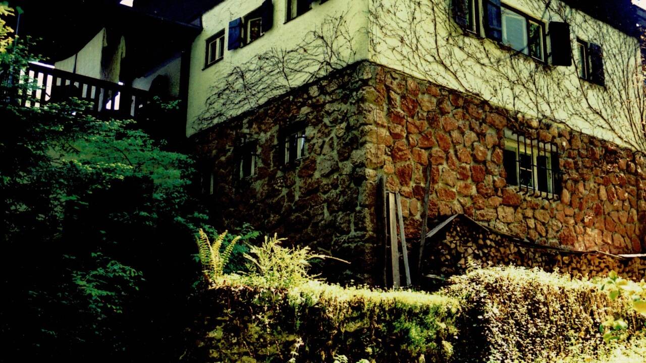 Haus Loritz oder „Villa Waldruh“ am Wolfgangsee. 
