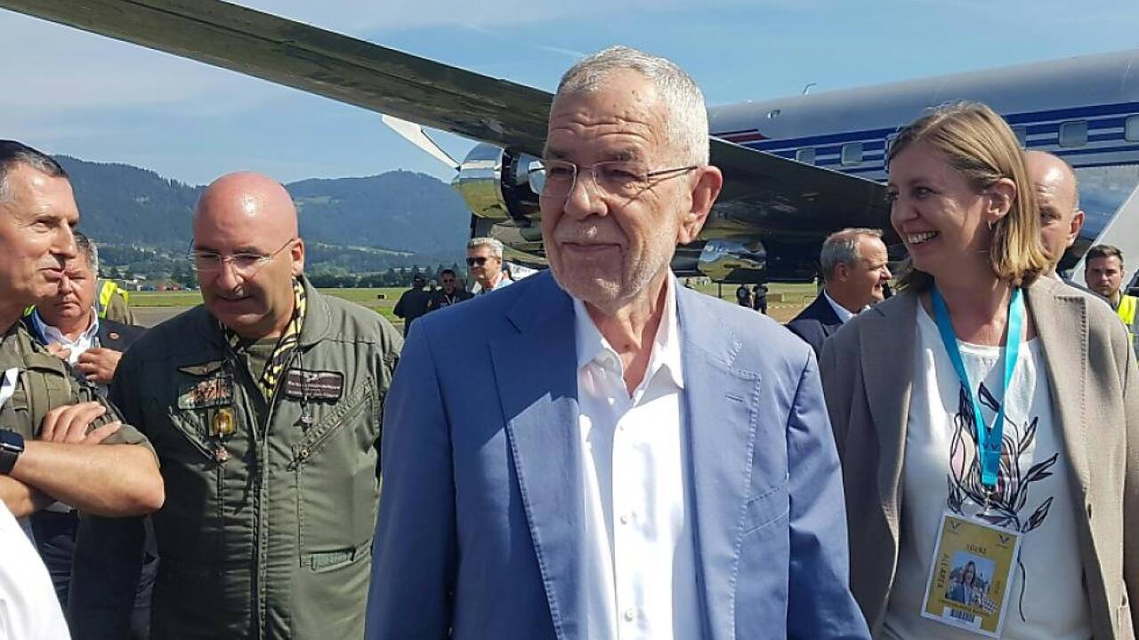 Inklusive Bundespräsident Van der Bellen Inklusive Bundespräsident Van der Bellen