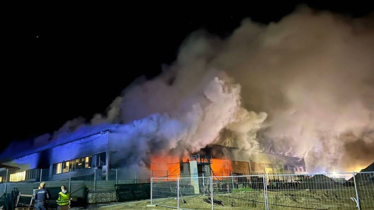 Der Großbrand im Schlachthof Salzburg in der Nacht auf Sonntag, 4. September. 