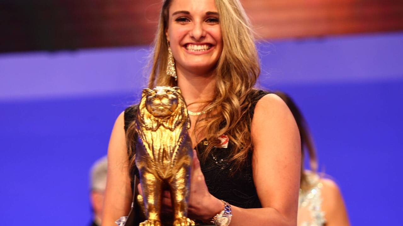 2017 wurde sie von den SN als Salzburgs Sportlerin des Jahres ausgezeichnet. 2017 wurde sie von den SN als Salzburgs Sportlerin des Jahres ausgezeichnet.