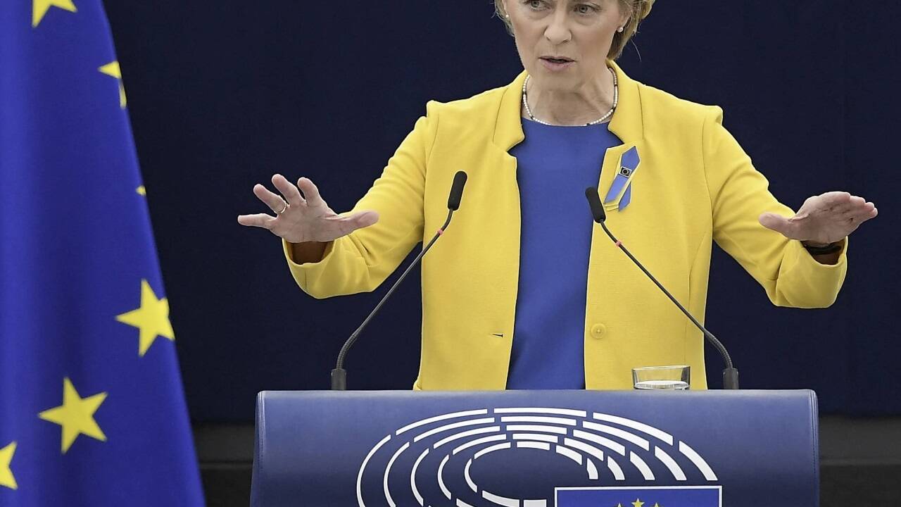 „Runter mit den Energiepreisen“ – das ist die Botschaft von Kommissionschefin Ursula von der Leyen. „Runter mit den Energiepreisen“ – das ist die Botschaft von Kommissionschefin Ursula von der Leyen.