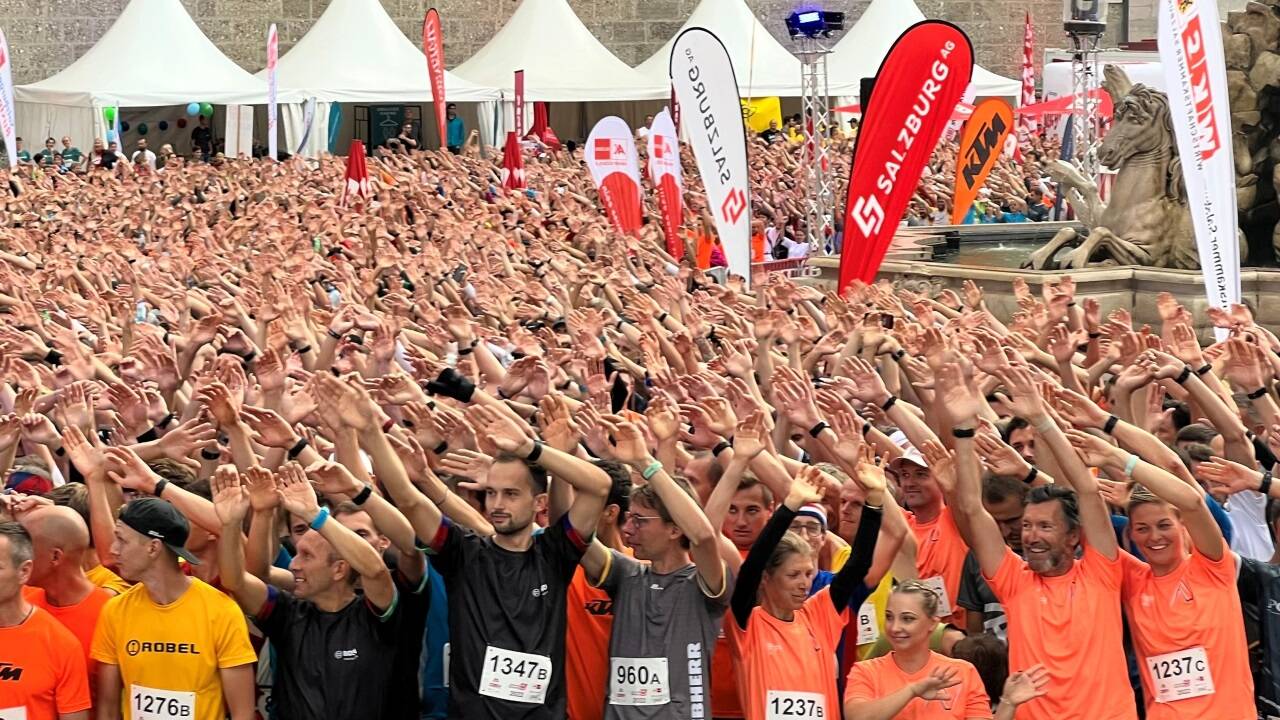 Die Stimmung war hervorragend.  Die Stimmung war hervorragend.