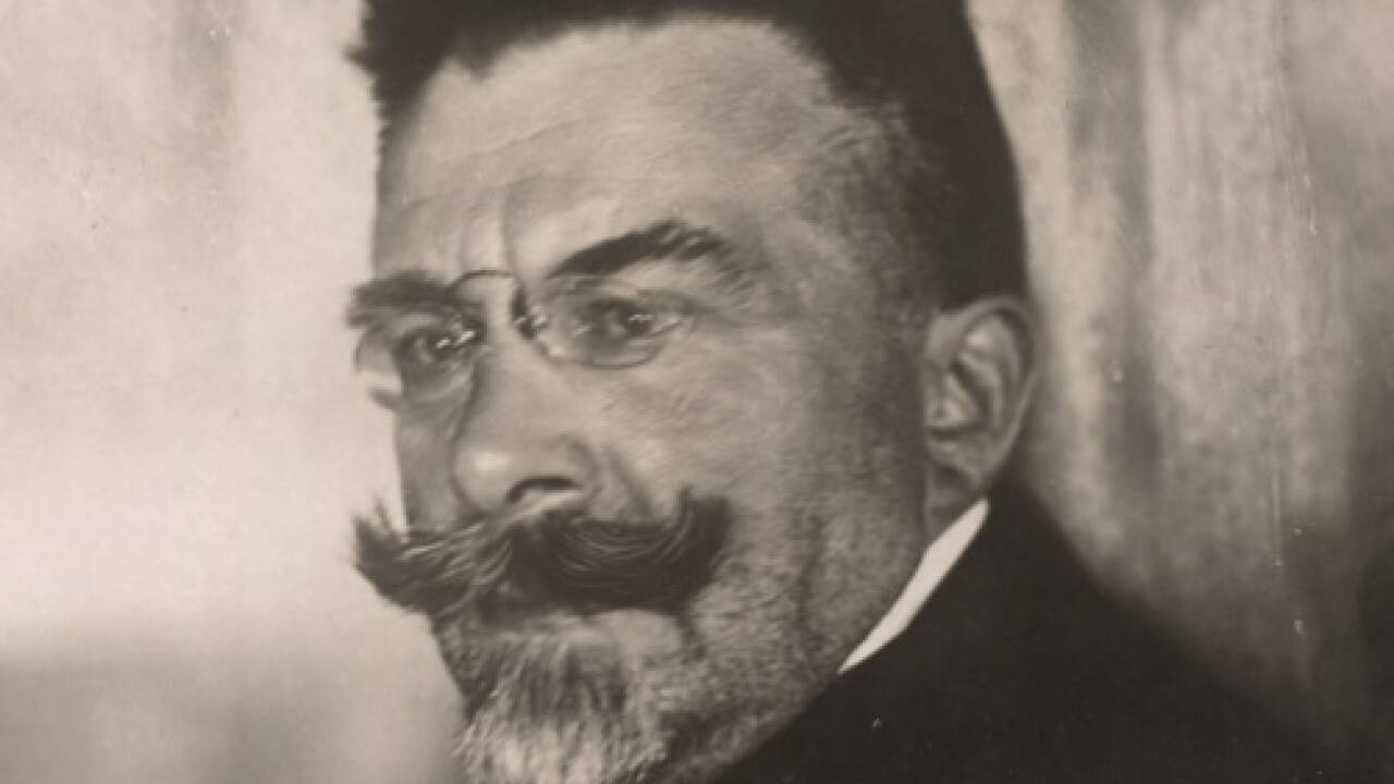 1917: Das Abgeordnetenhaus des österreichischen Reichsrats tritt wieder zusammen, um das Regierungsprogramm des neuen Ministerpräsidenten Ernst Ritter von Seidler (Bild) zur Kenntnis zu nehmen, den Kaiser Karl I. im Juni als Nachfolger des zurückgetretenen Grafen Heinrich von Clam-Martinic an die Spitze der Regierung berufen hatte. 1917: Das Abgeordnetenhaus des österreichischen Reichsrats tritt wieder zusammen, um das Regierungsprogramm des neuen Ministerpräsidenten Ernst Ritter von Seidler (Bild) zur Kenntnis zu nehmen, den Kaiser Karl I. im Juni als Nachfolger des zurückgetretenen Grafen Heinrich von Clam-Martinic an die Spitze der Regierung berufen hatte.