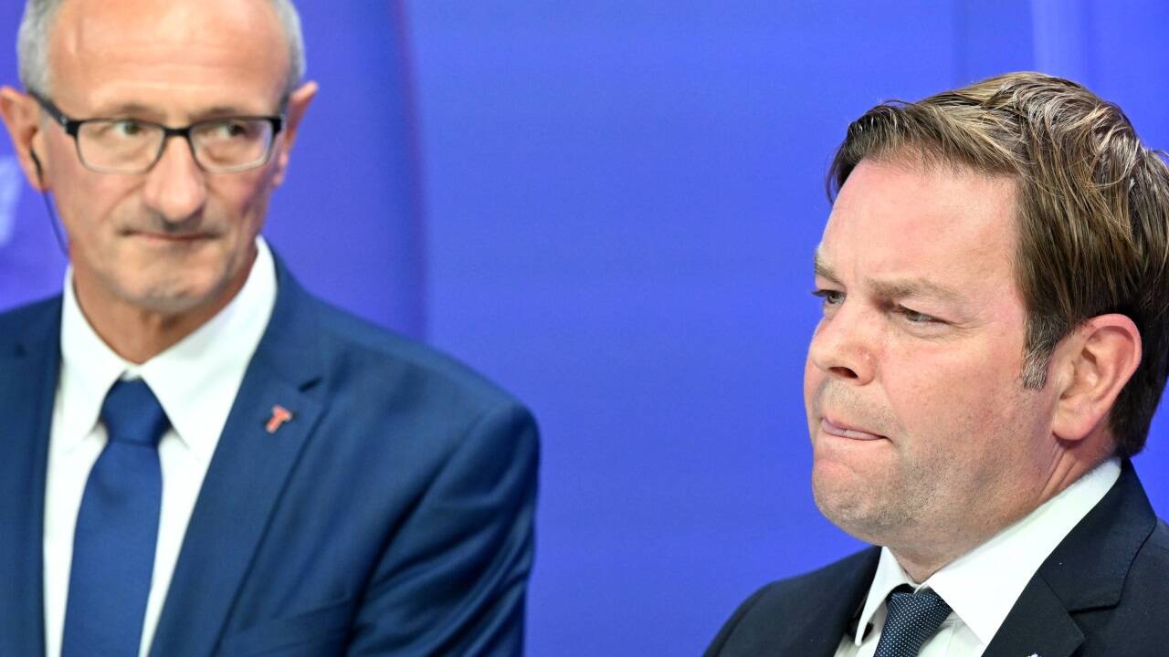 ÖVP-Sitzenkandidat Anton Mattle und FPÖ-Spitzenkandidat Markus Abwerzger  