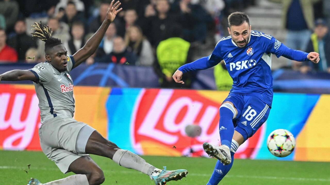 Oumar Solet (l.) lieferte eine sehr starke Leistung ab.   Oumar Solet (l.) lieferte eine sehr starke Leistung ab.