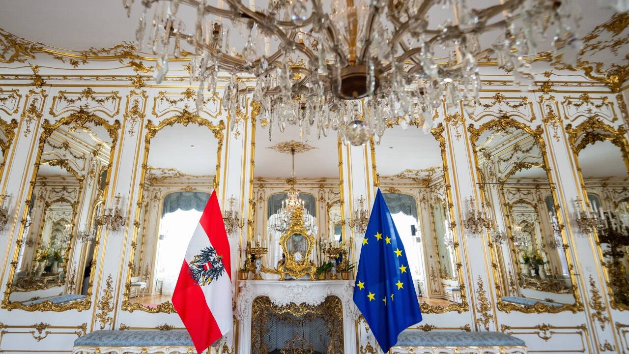 Blick in den Spiegelsaal der Präsidentschaftskanzlei. 