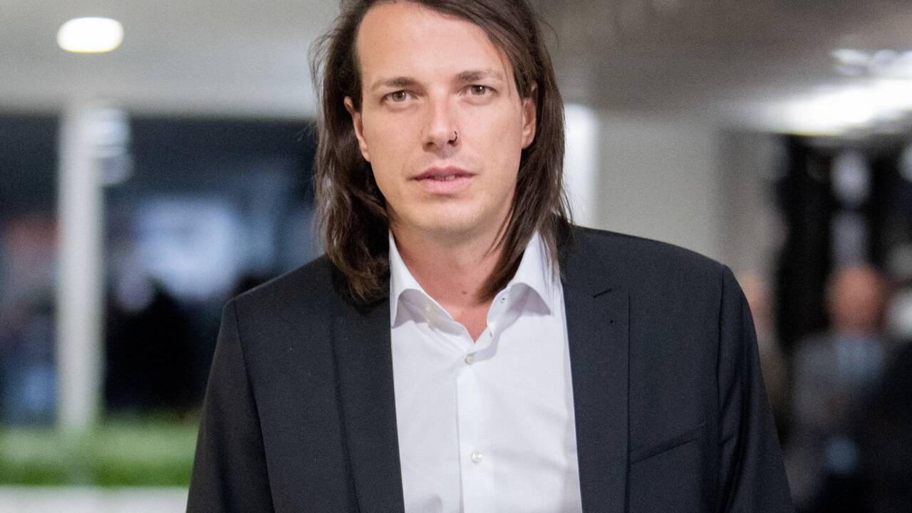 Arzt und Bierpartei-Chef Dominik Wlazny. 