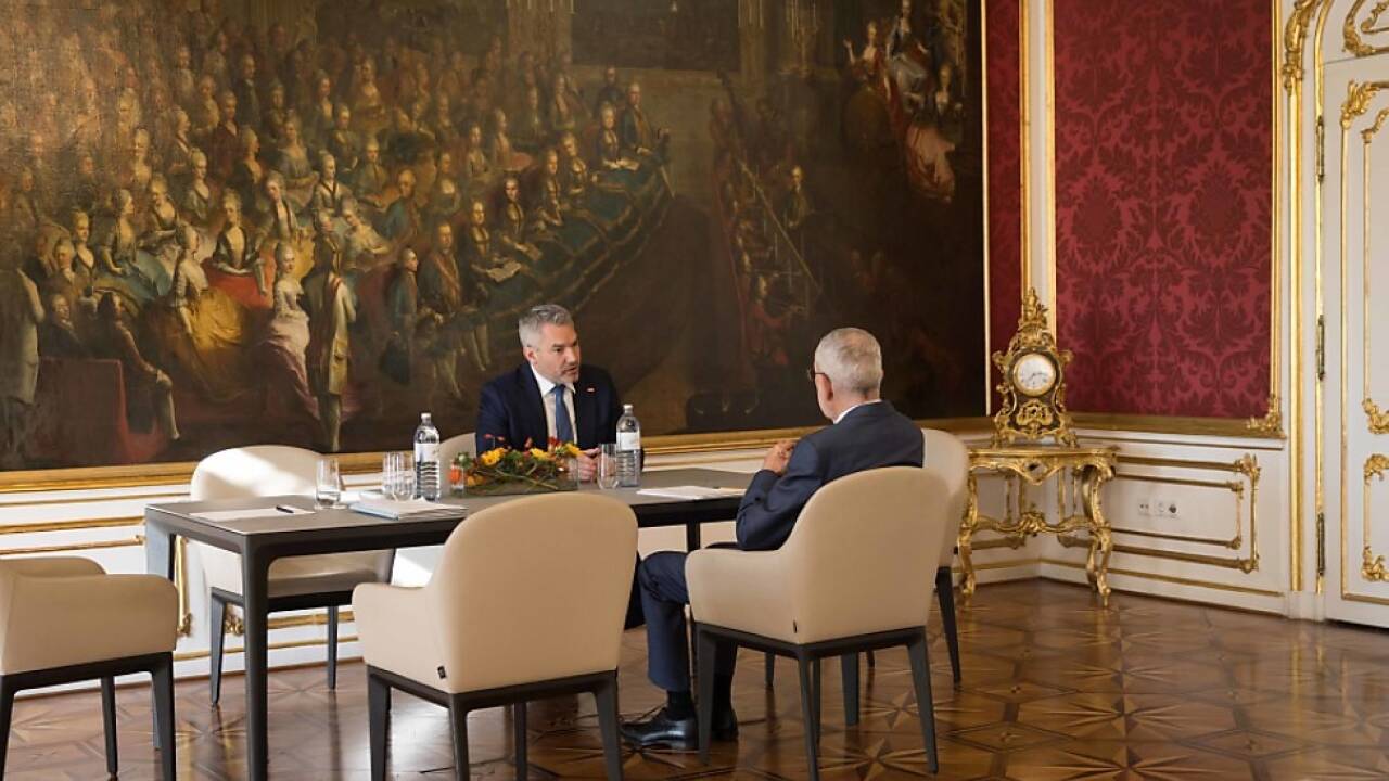 Nachwahl-Treffen in der Hofburg 