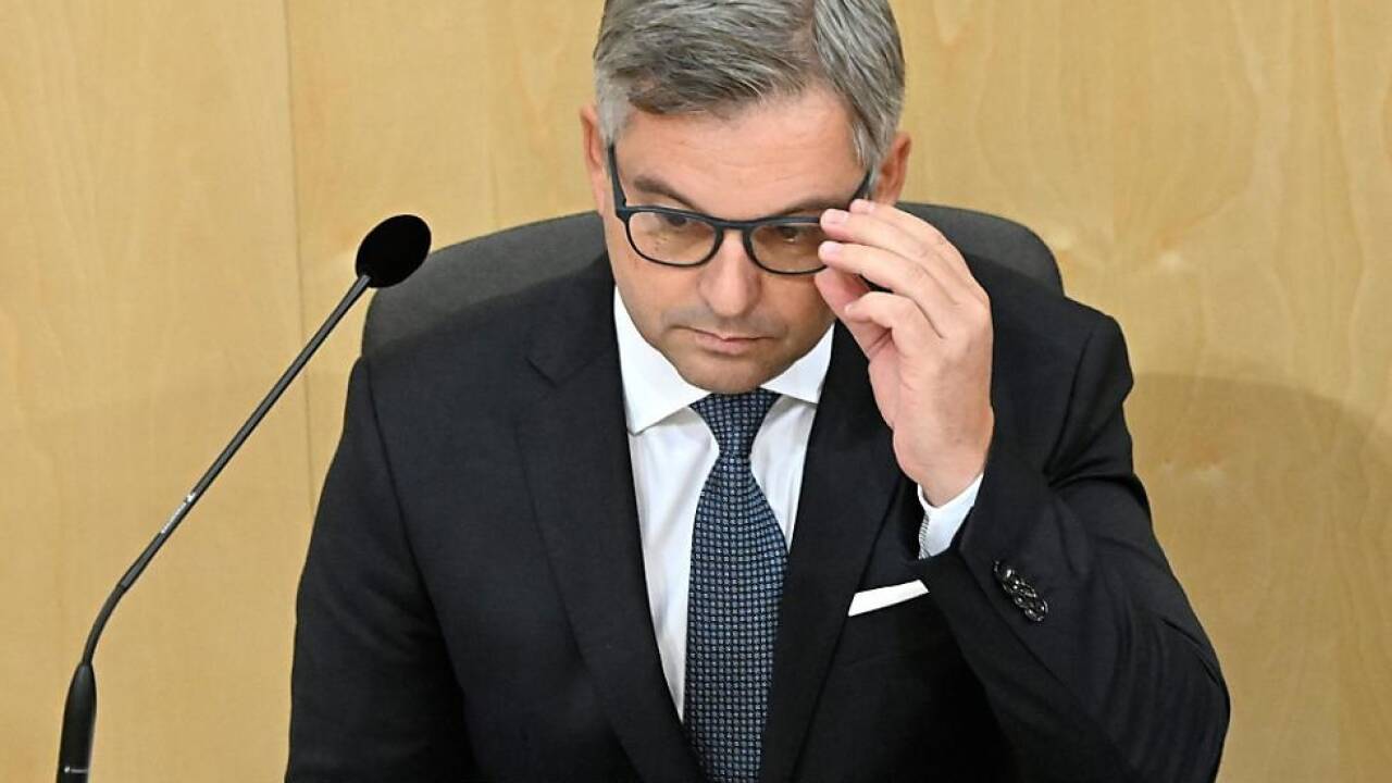 Budgetreden-Debüt in harten Zeiten 