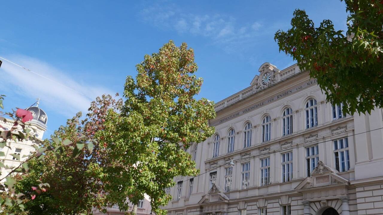 Die Salzburger Andräschule (heute Campus Mirabell) war ein wichtiger Ort für Albert Einstein.  