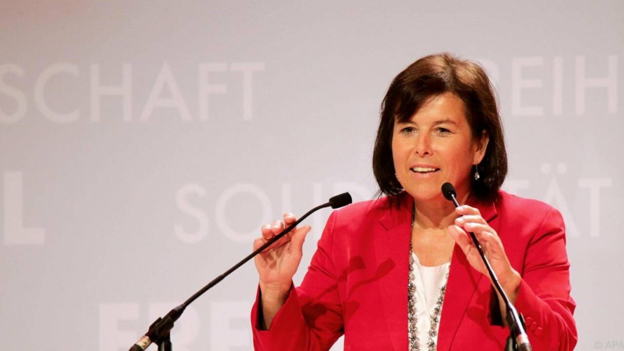 OÖ. SPÖ-Chefin Birgit Gerstorfer als Landesrätin angelobt