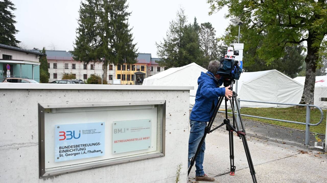 An vielen Orten in Österreich werden Zelte als Asylquartiere eingerichtet. An vielen Orten in Österreich werden Zelte als Asylquartiere eingerichtet.