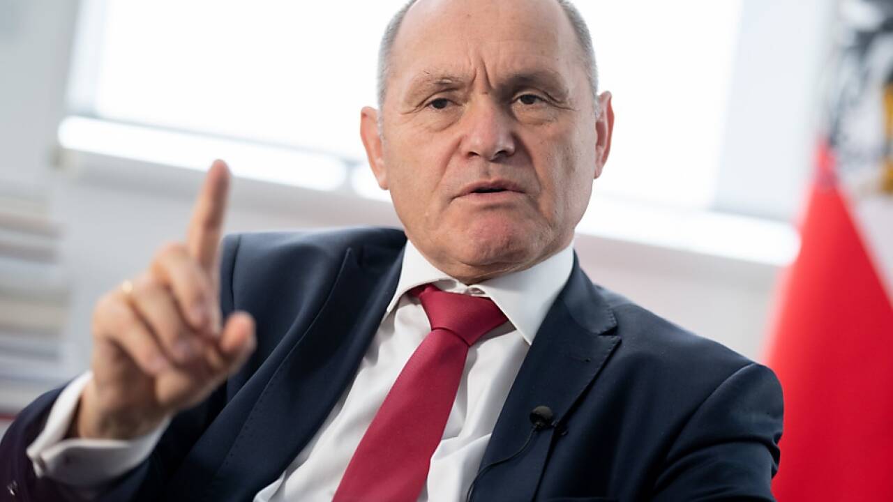 Schmid sei 'total unglaubwürdig', meint Sobotka 