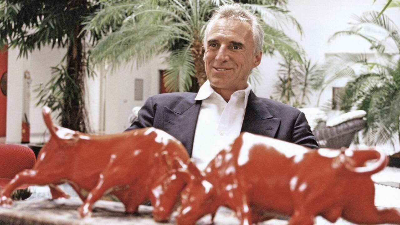 Dietrich Mateschitz am Beginn des Aufstiegs von Red Bull zur Weltmarke. Ratzer 