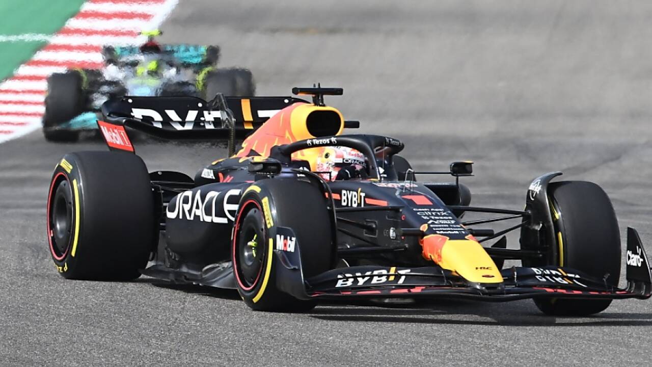 Max Verstappen verabschiedet Dietrich Mateschitz standesgemäß 