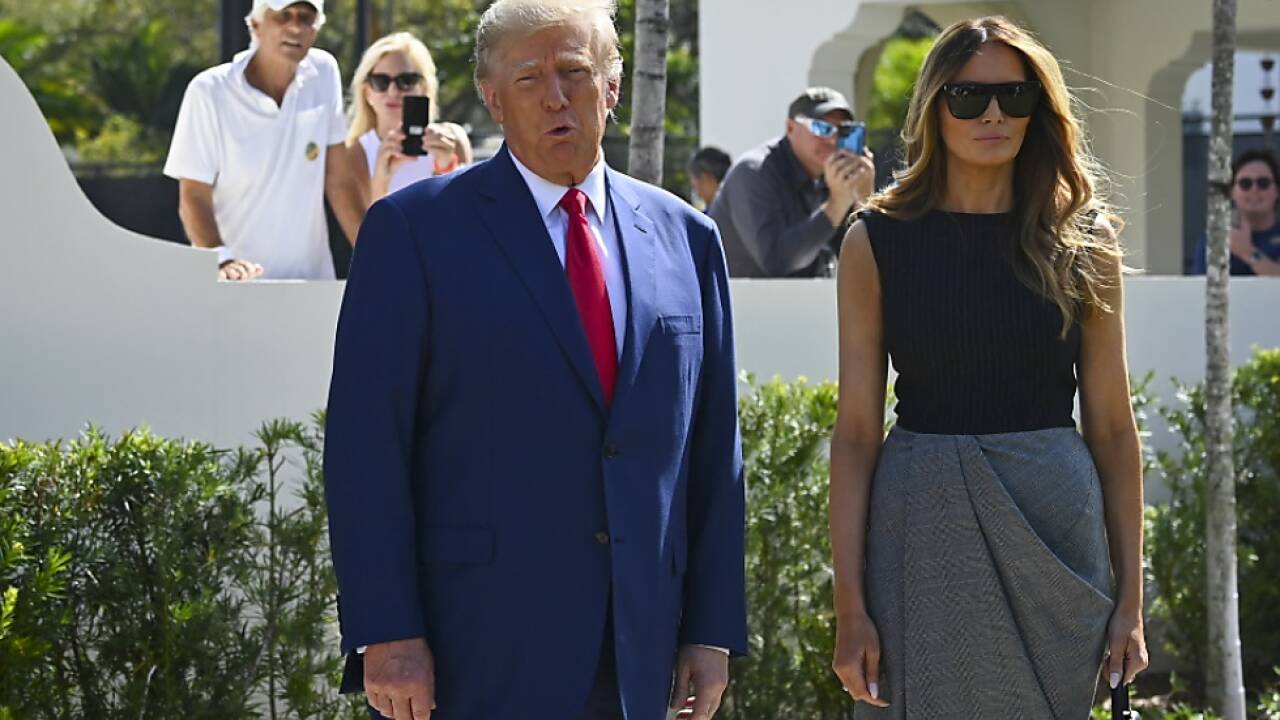 Ex-Präsident Trump mit Ehefrau Melania bei Stimmabgabe 