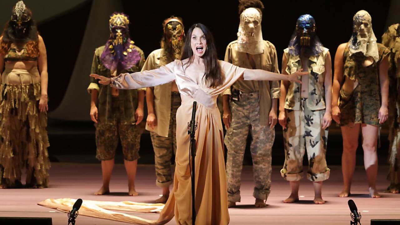 'Hyäne Fischer - Das totale Musical' auf der Bühne der Volksbühne 