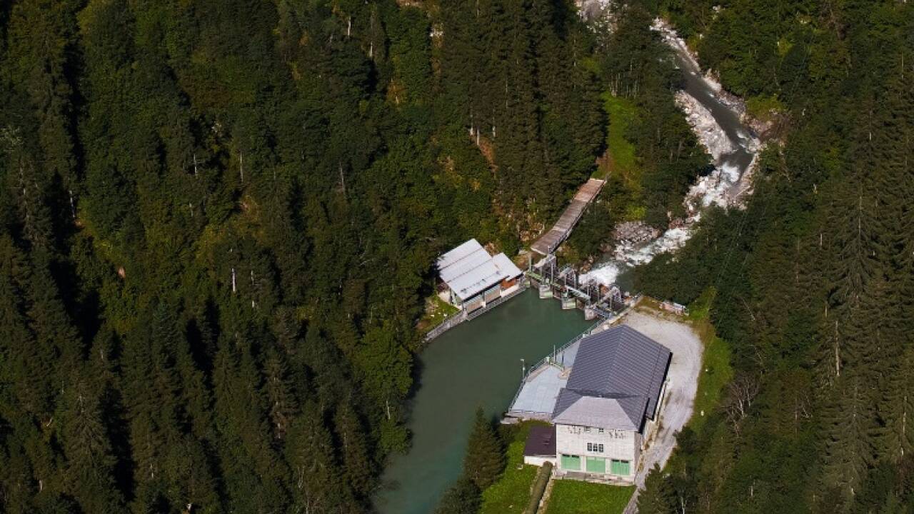 Blick auf das Kraftwerk Großarl nahe der Liechtensteinklamm.  
