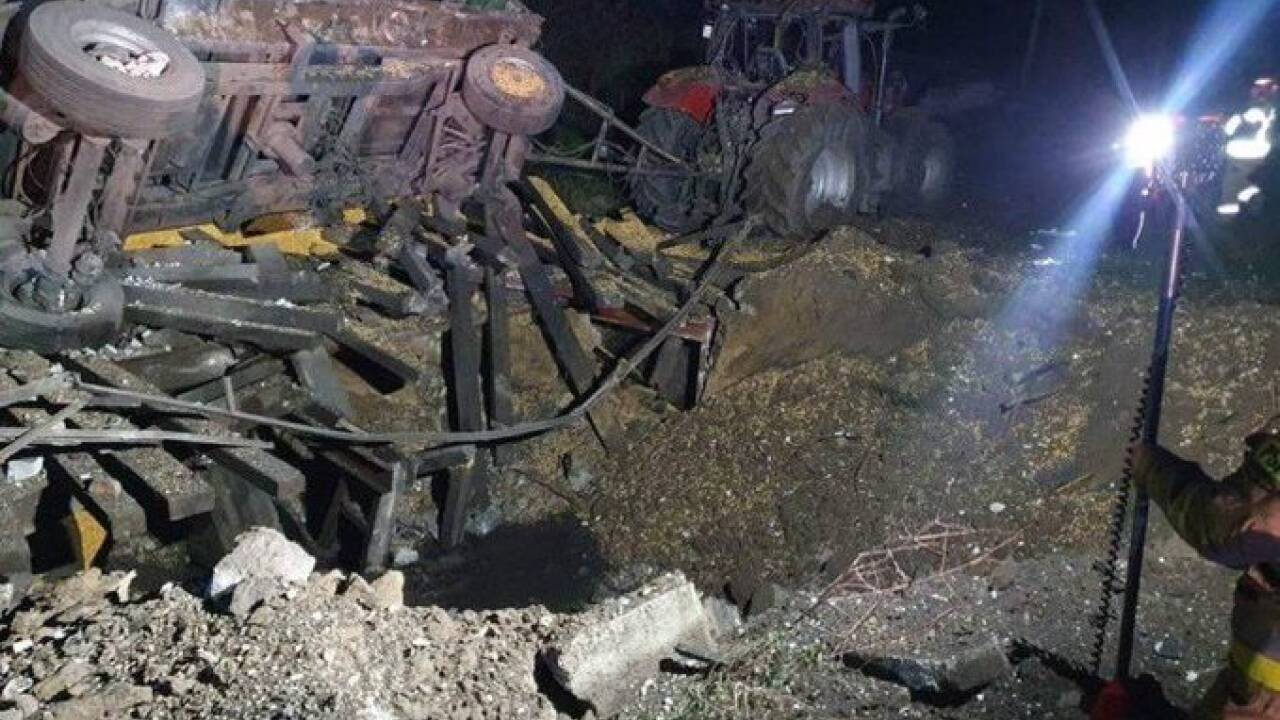Das ist der Krater, den die Flugabwehrrakete russischer Bauart im polnischen Przewodow schlug. 