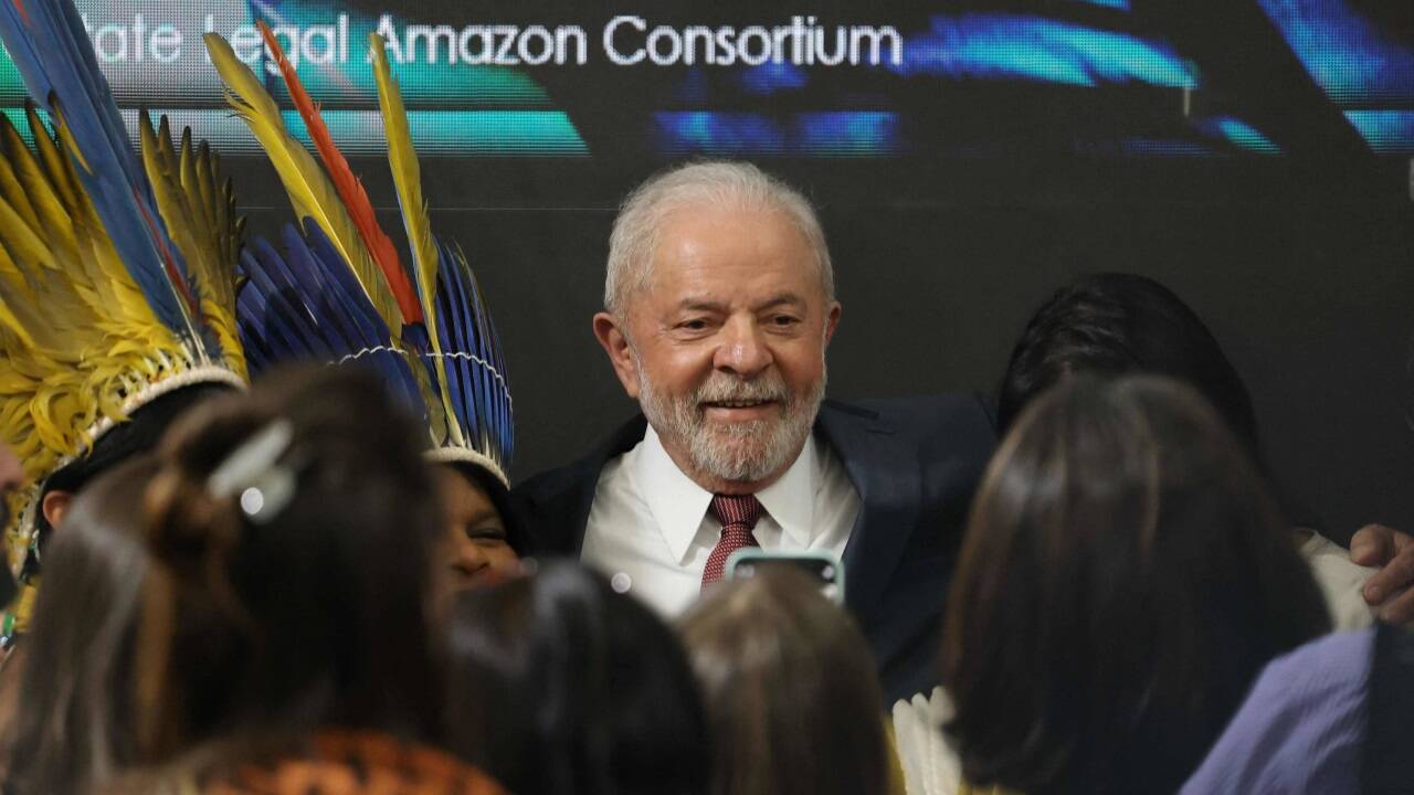 Brasiliens designierter Präsident Lula da Silva will den Schutz des Amazonaswaldes in den Mittelpunkt seiner Regierungsarbeit stellen.  Brasiliens designierter Präsident Lula da Silva will den Schutz des Amazonaswaldes in den Mittelpunkt seiner Regierungsarbeit stellen.