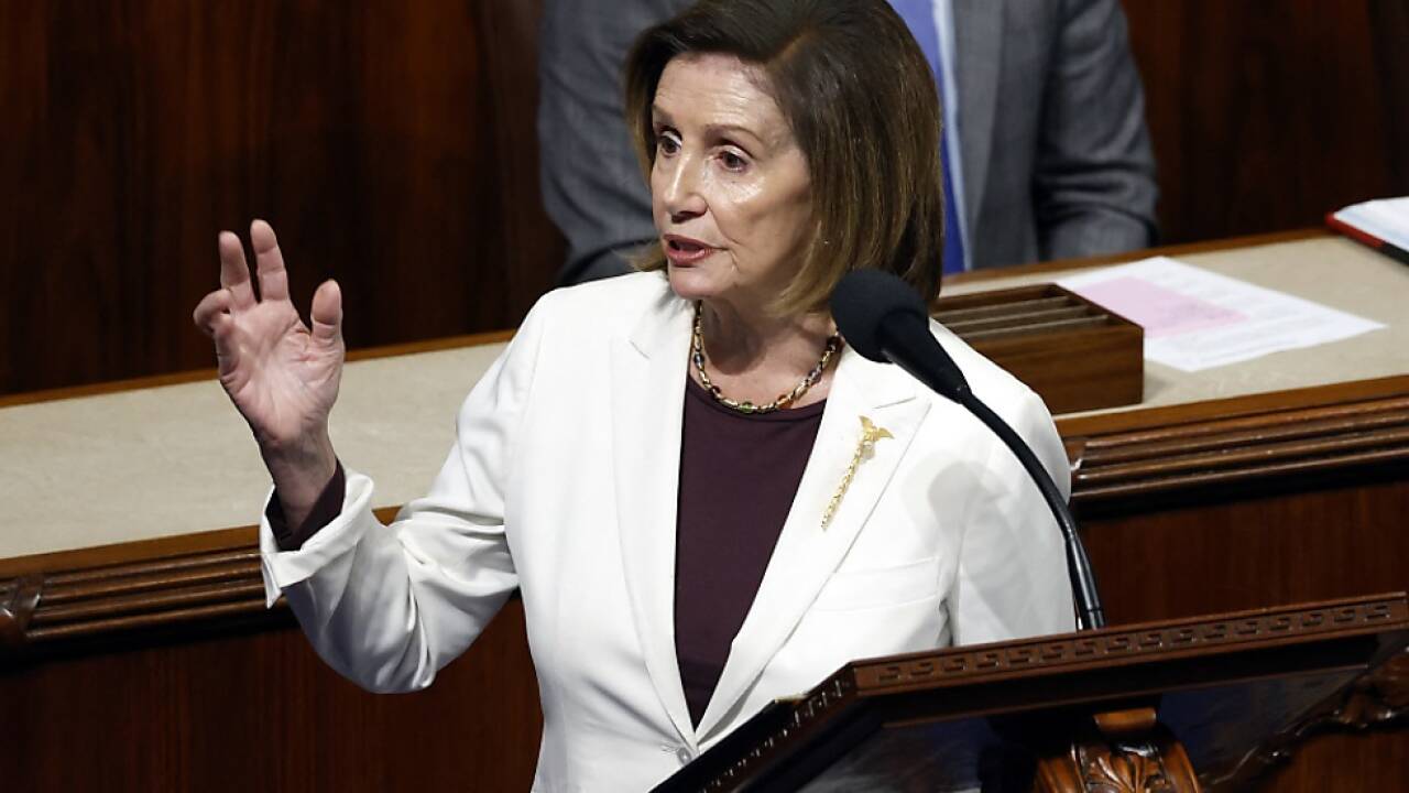 Pelosi will Abgeordnete bleiben 